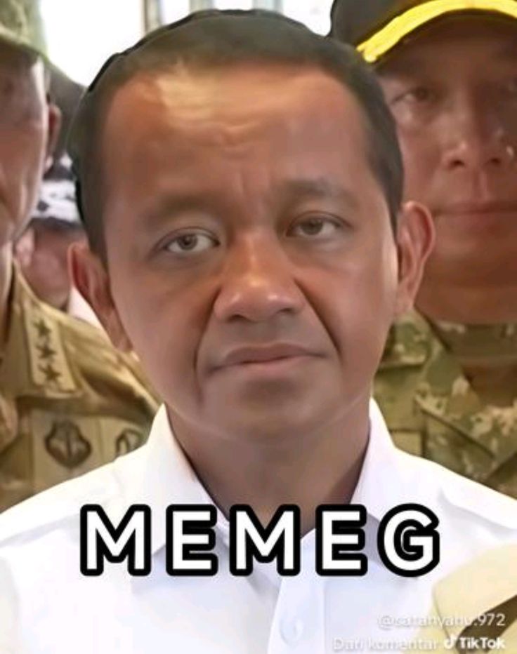 blossomcel's tweet photo. @kalialune @yappingbase Orang perokok rata² tutup telinga kak,temen kerja gue udah berpuluh² kali dibilangin kalo mau ngerokok tuh di depan.dia cuman anggep kita angin lalu.
Imbasnya ke kita yg kena asep nya 
taik lah😭 https://t.co/JoRqelrO5M