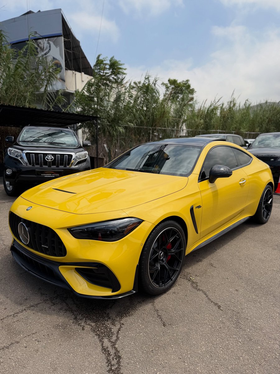 mbmaybachfans's tweet photo. New CLE 53 AMG: Unmistakable design, beauty, and charm. 🐝

📸: @g.mouawadmotors (IG) https://t.co/3y3wTk4iD7