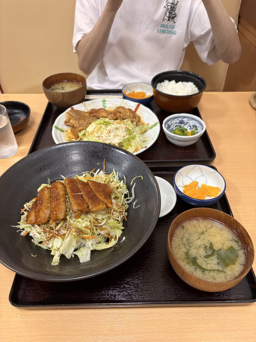 bn_f02's tweet photo. 無事に旅行から帰ってきました🪨🚗³₃
最初から最後まで楽しかった♡ https://t.co/Xq8hmXcJm9