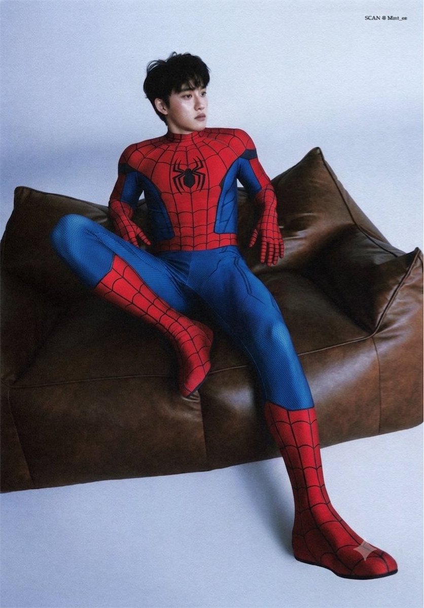 foreve_xor's tweet photo. 요즘 유행하는 스파이더맨 엑소버전 존나 고능하다 https://t.co/ocs9W94ech