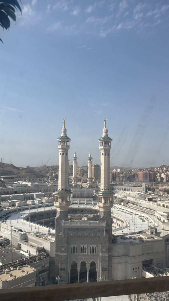 4FAQ8A's tweet photo. يا الله ياللي عليك الضيق وإفراجه
تغفر لنفسٍ عليها الهـم ساهجها
ٰ
نبعد عن المنه ونبعد عن الحاجه
ونطلب مـن الله سبحانه يفرجها https://t.co/B8rzBlH7hA