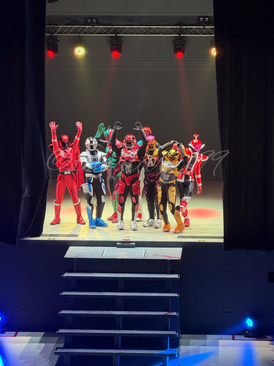 tomatoer_99's tweet photo. 本日は還暦目前父を連れて
アラサー自由謳歌娘で申し訳ないと思いつつ、同じコンテンツを楽しめるのは嬉しい！
パッパの肩ポンポンしてるインフィニティめちゃくちゃよかった😊 #Gロッソ https://t.co/ohSOWjmMS6