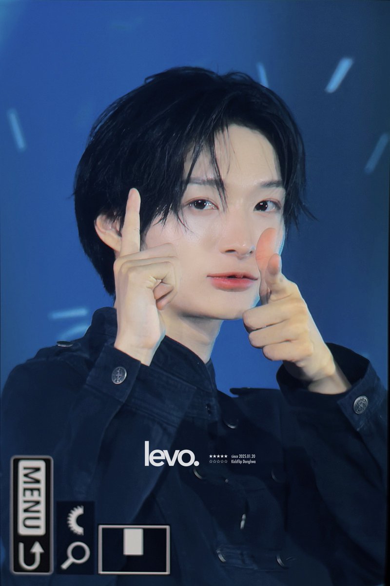 levoodopaa's tweet photo. 오늘도존예인거축하해 #킥플립 #동화 https://t.co/sG3ImBWnHR