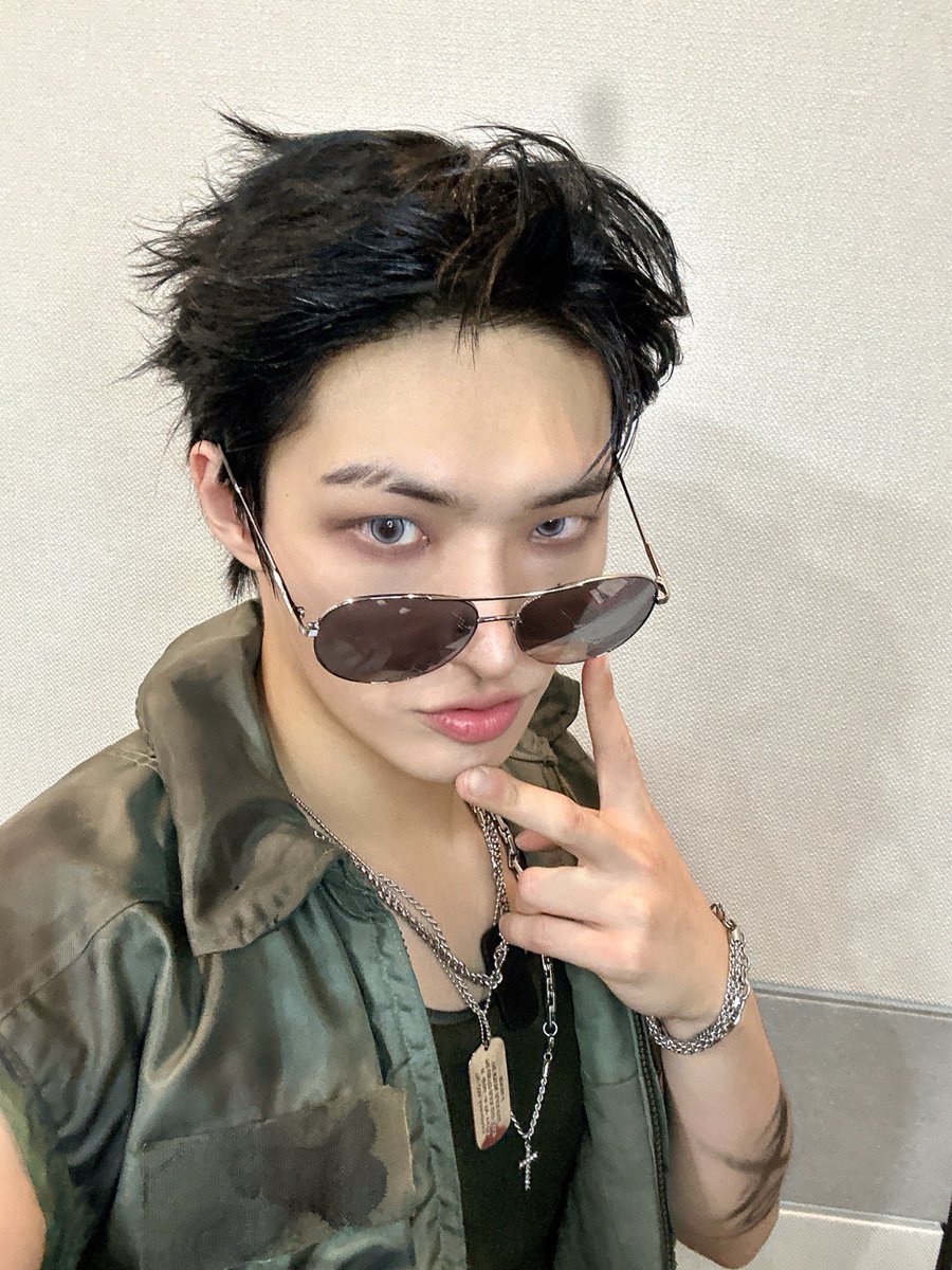 ATEEZofficial's tweet photo. [📷] TODAY ATEEZ

민기 Dinero 무대 보고 반한 티니!
Make some noise 🔊🔊

#TODAY_ATEEZ #ATEEZ #에이티즈 https://t.co/bfPeY3iJNc