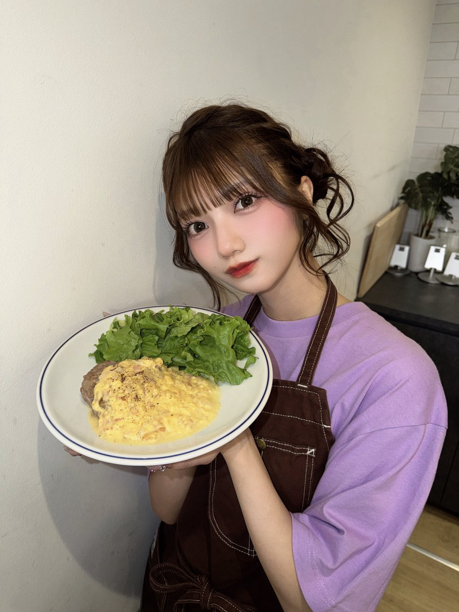 karen__fm0202's tweet photo. お疲れ様♡
ハンバーグ作ったから一緒にたべよ♡ https://t.co/eVbtMtXCo2