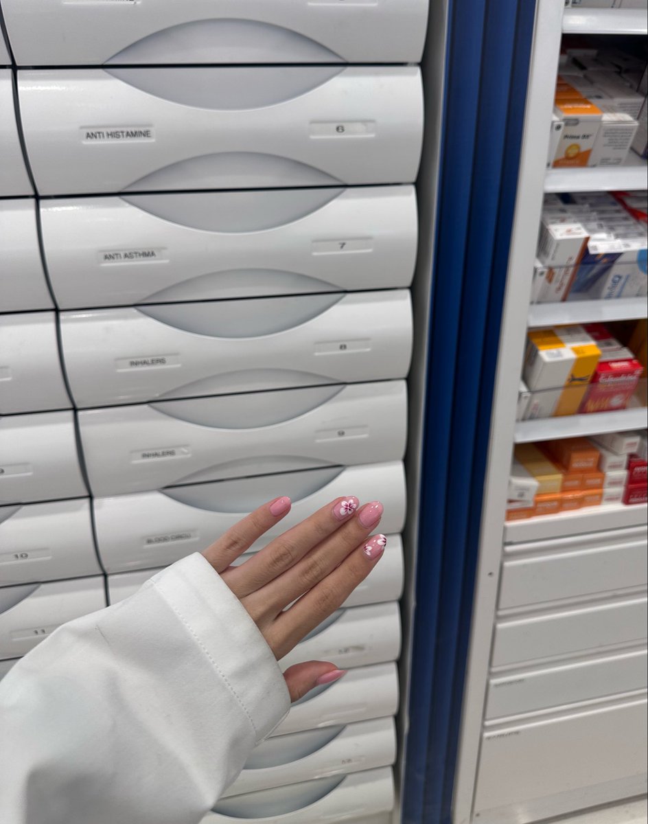 phmur1's tweet photo. Really enjoyed the hands-on experience💊🌟🩷 https://t.co/4vcd1jWGdP
