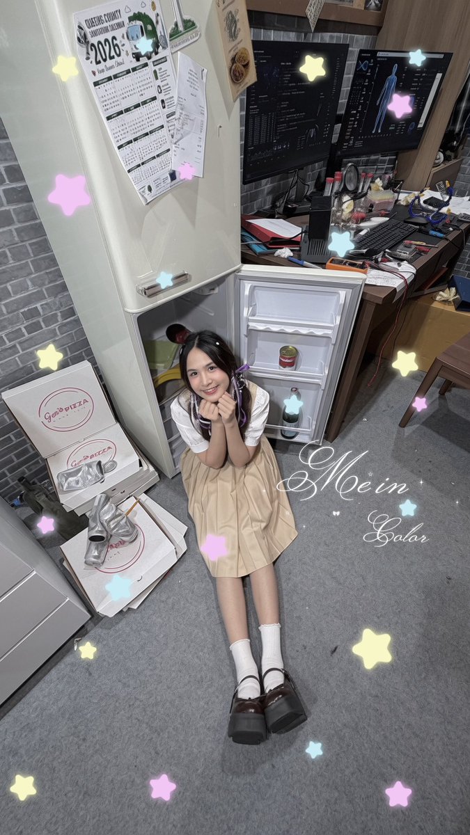 Queen_viinx's tweet photo. โอ๊ะ! แอบบุกห้องสไปเดอร์แมน ꔷ̥̑.̮ꔷ̥̑💜✨
วันนี้เป็นครั้งแรกที่เล่นสยามพารา
กอนเลย งานเช้ามากแต่ทุกคนก็ยังมาให้กำลังใจกันเป็นอะไรที่รู้สึกดีมาก🥺
เป็นตลอด3วันที่สู้สุดๆสุดท้ายแล้วขอแสดงความยินดีกับพี่ๆ Knightres ด้วยนะค้าบบบบบ
#QueenViinx #VIINX https://t.co/nibr0kVq85