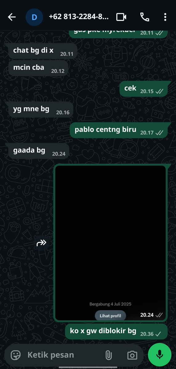 konywitter's tweet photo. hati hati yg mau beli robux/gig jgn ke akun ini yaa

iseng ngetest ngajak rekber krn curiga dan mau buktiin klo emg musang tp malah ngajak pake rekber fb, pas ku ajak pake myrekber malah lgsg di blok

inget jgn gampang tergiur rate under https://t.co/8IVKv4snDk