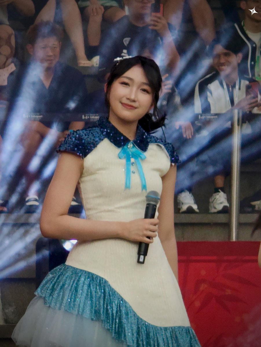 Anomali_Kuning's tweet photo. Levi di Malaysia @Levi_JKT48 

#LeviJKT48 #jkt48 https://t.co/CJTBM6PFGd