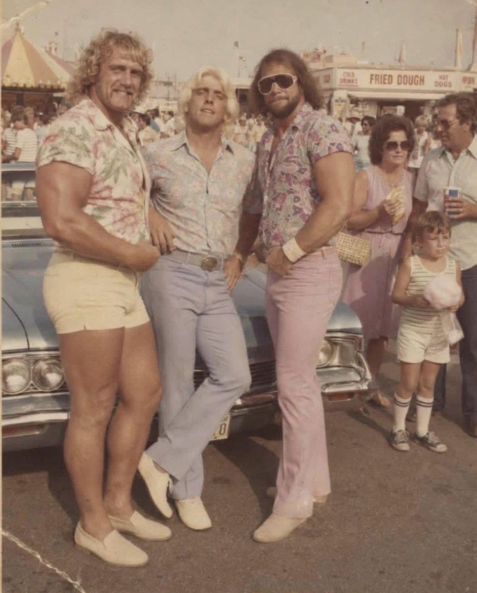 JustRasslin's tweet photo. The boys looking dapper https://t.co/sZ8mtgH6dz