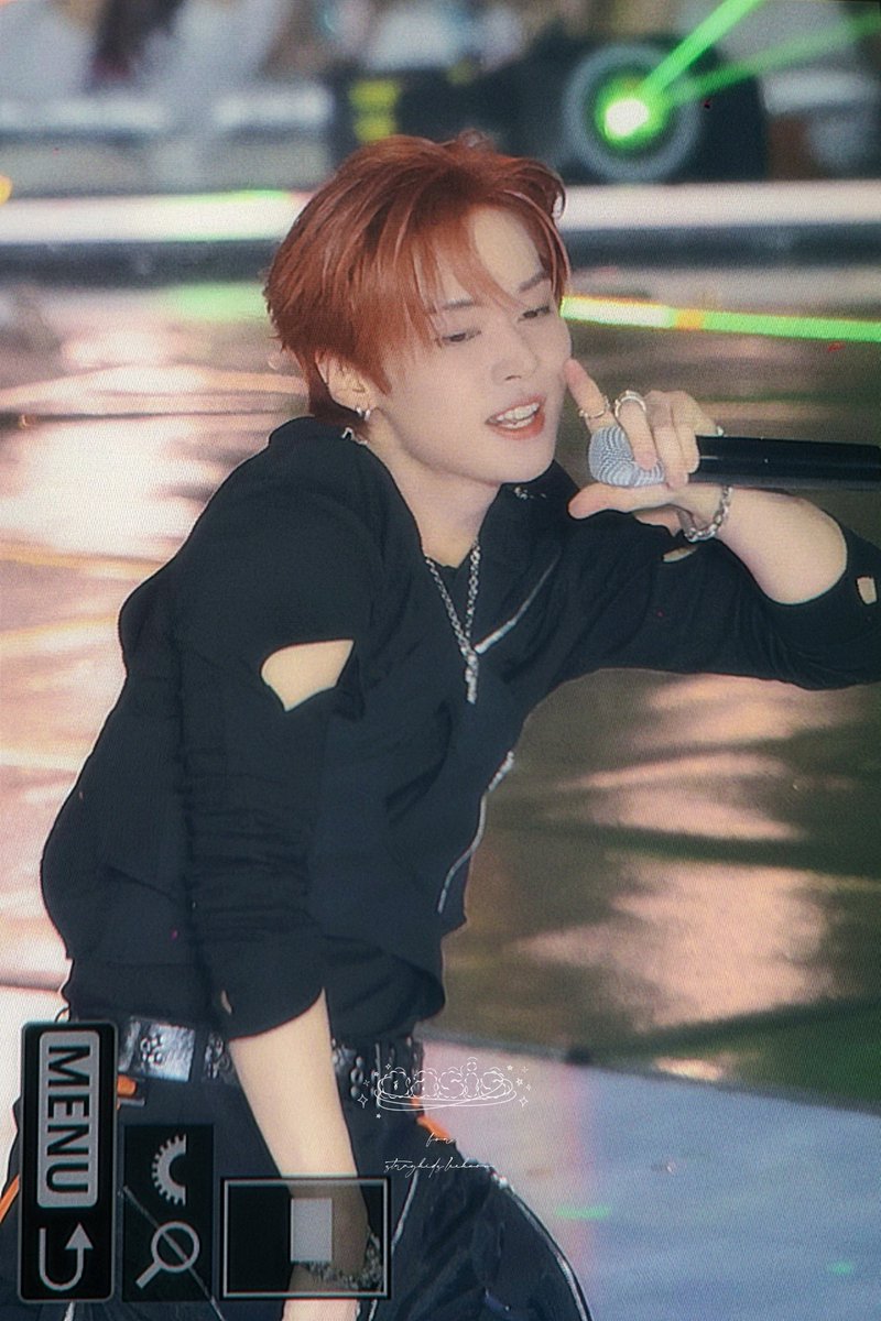 leeknow_kr's tweet photo. 260809 SBS 가요대전

오늘의 체리,,💛

#Straykids #스트레이키즈 #Leeknow #리노 https://t.co/Q9hoM8KUYD