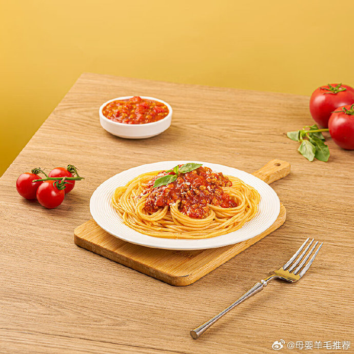 Liberaljesus3's tweet photo. [My go-to cozy weeknight meal: creamy tomato pasta with fresh basil from my windowsill  No fancy ingredients, just pure comfort!]， https://t.co/bv6NxTGYYO