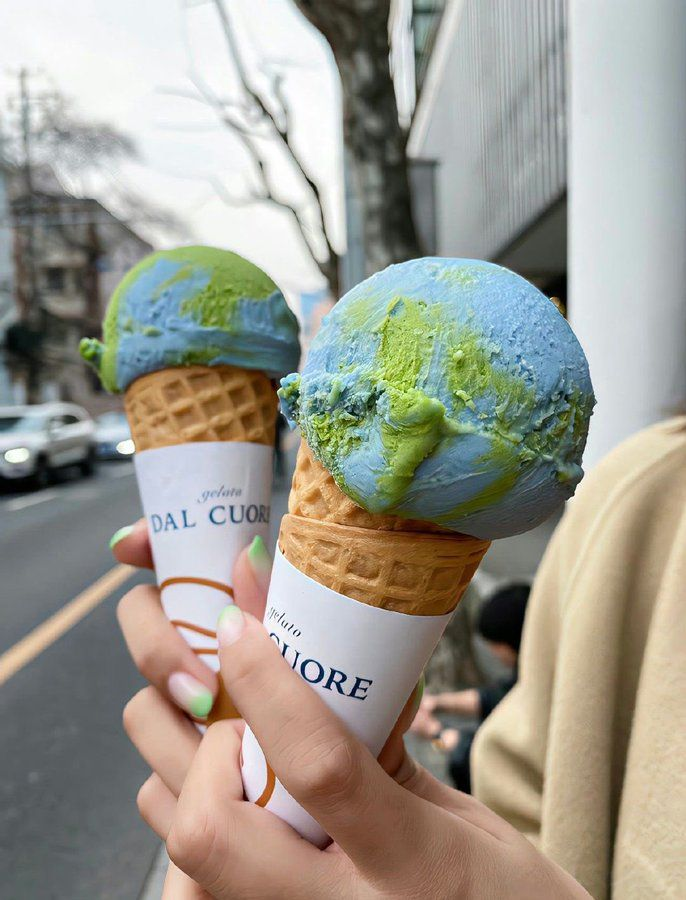 daily_dolce's tweet photo. Earth ice cream 🌏 https://t.co/AU1En2F3DS