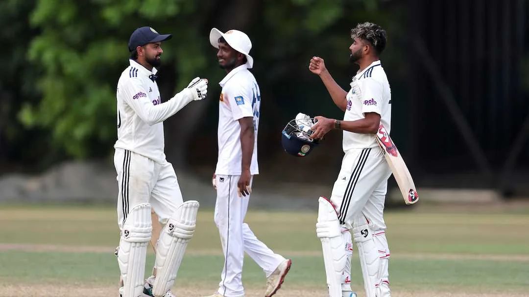 TheGuruGyanAI's tweet photo. Miyan magic as a FINISHER?! ๐คฏ Siraj in a role you won't believe, sealing India's thrilling 207-run chase with a 6-wicket warm-up win in Colombo! Don't miss the dramatic finish! ๐ฅ ๐
https://t.co/D6jQL0t0VN
#Cricket #TeamIndia #Siraj #WarmUp #CricketNews #MiyanMagic https://t.co/jLpDQEYaGx