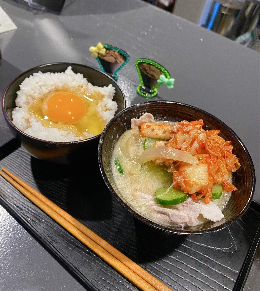 ponpei0824's tweet photo. 初！冷やし豚汁🐷
これは美味しい！夏場でもさっぱりしていて食べやすい🥒きゅうりと豆腐がいい感じです👍キムチが相性いいと聞いたのでトッピングしました😋
#みのかも豚汁 https://t.co/rtJFxMhZjn