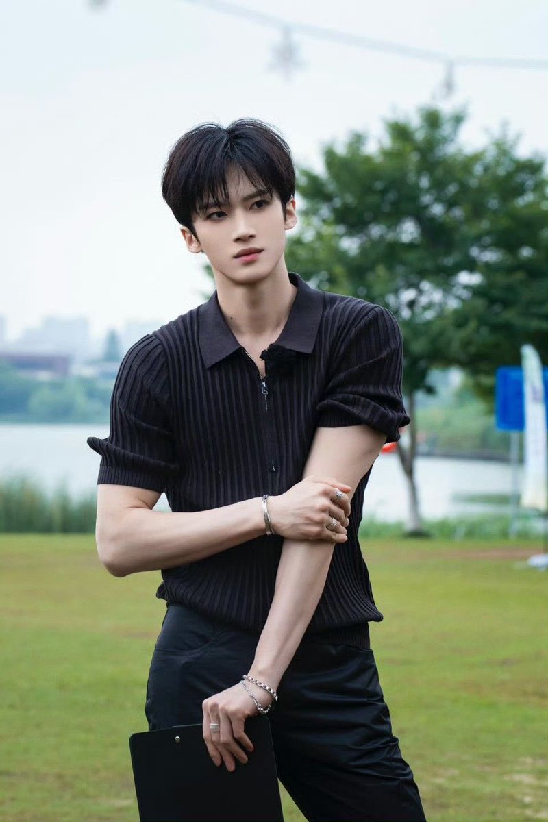 jinnychs tweet picture