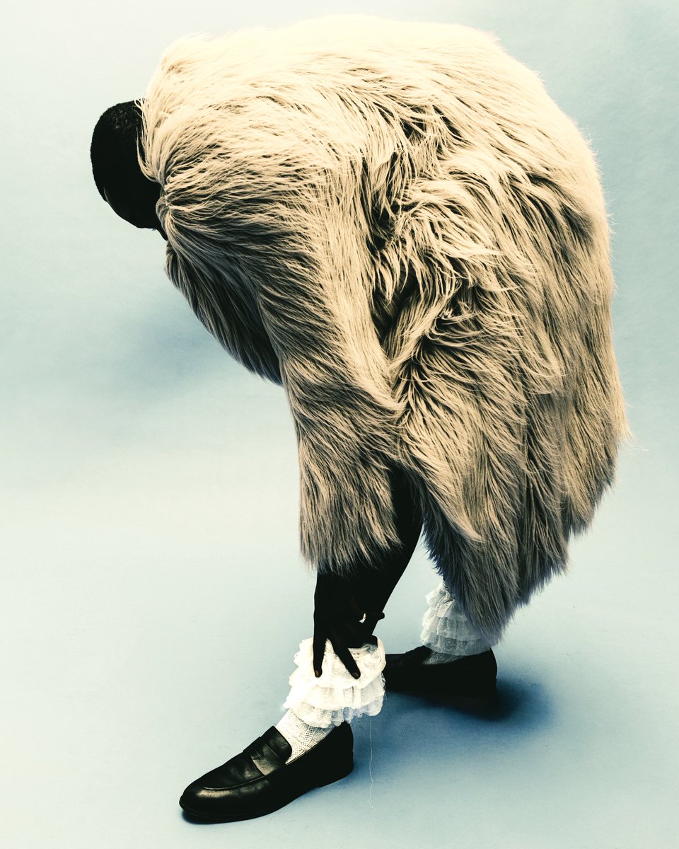 jtc_jpeg's tweet photo. urban vogue vol. 5 1/2 directors cut shot by me https://t.co/WxWsr9X7mu
