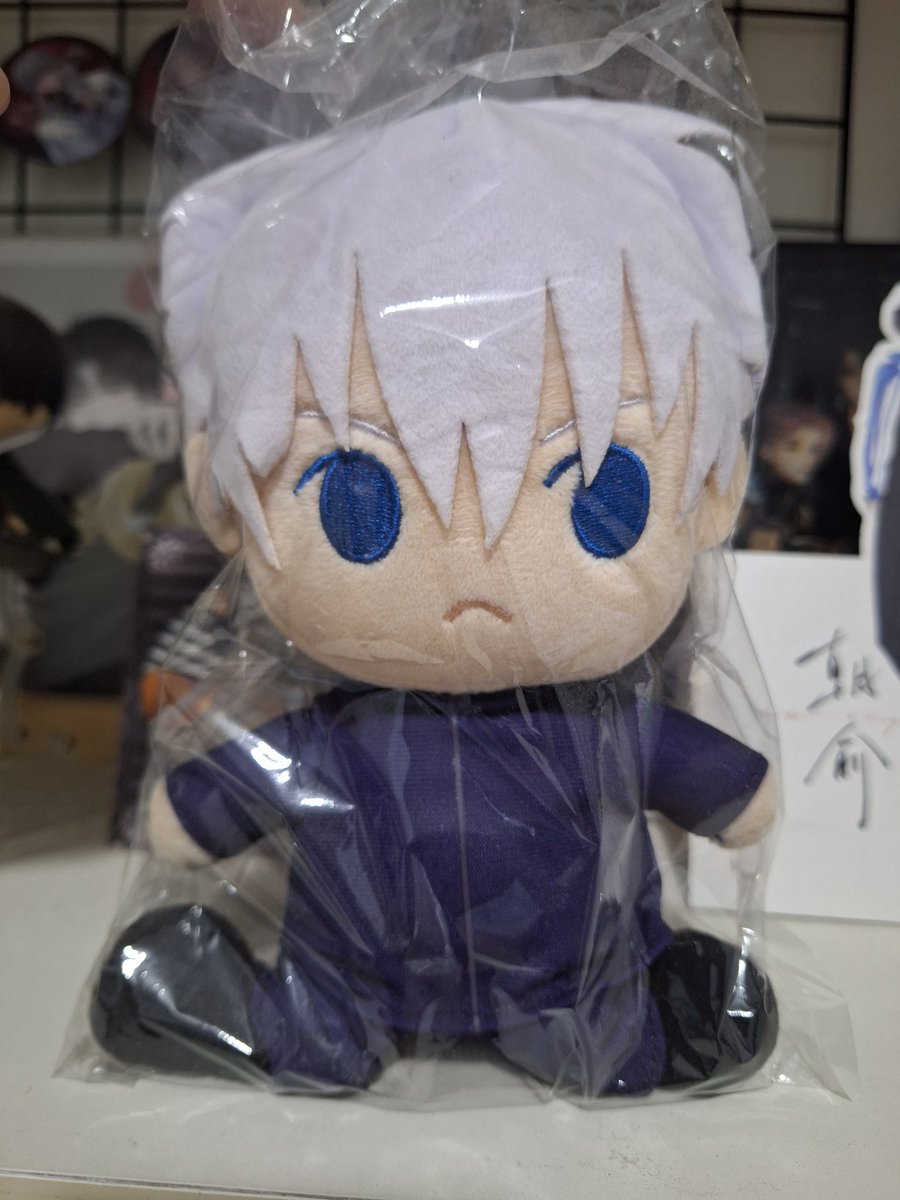 mingxingxz's tweet photo. (help rt)
wts want to sell
fuwa gojo m 180k
kimi to friends gojo 80k

☆ inc packing exc admin
☆ shopee dom cirebon

#warungjjk lfb gojo satoru jujutsu kaisen anime doll https://t.co/SKJ32bOpwg