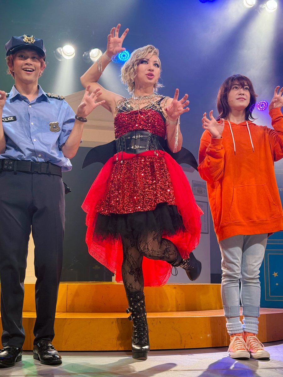 Happy04Be's tweet photo. たかしママーー♡♡
ホントに良かった！
お歌はやっぱり良いし、可愛いし、クスッとするとこも多くて、泣けて。
みんなのアドバイスでハンカチ握ってて良かった！！！
で、、やっぱり可愛かった！！！！笑

#舞台ペパロニヴァンパイア https://t.co/chvudADvo2