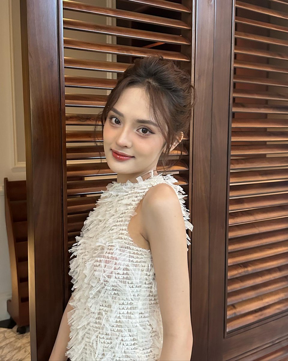 andrejequie's tweet photo. Howdy! 🌻 Don’t forget: no matter what yesterday was, today is a fresh start. 🌸
JFxv https://t.co/QnD3vI6ZSM