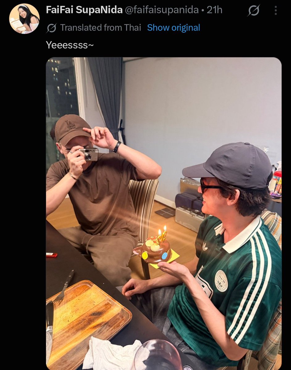pamssxx's tweet photo. Wait, what does 'yess' even mean? Did Joss just propose to Gawin, and did Gawin say 'yess'? Man, I'm letting my imagination run completely wild.

#JossGawin https://t.co/uS8rUxsSHc