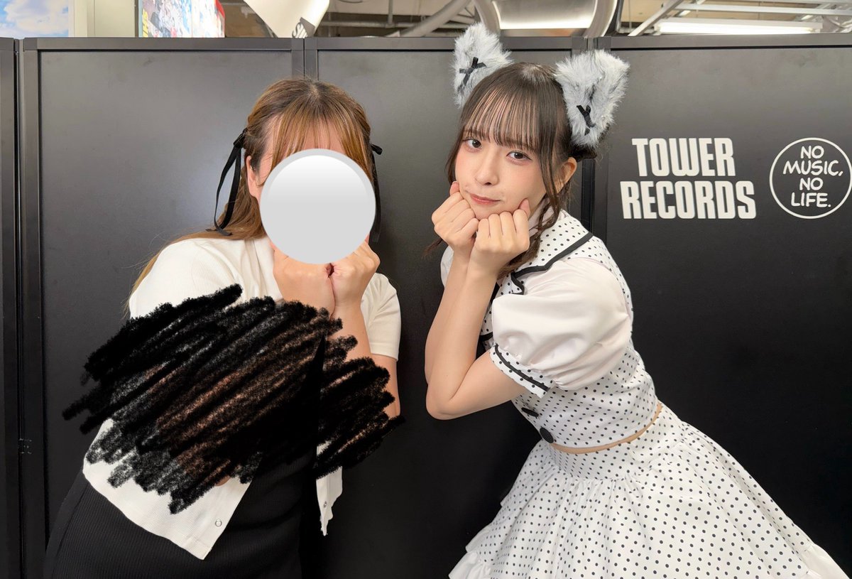 tws_marin's tweet photo. 優しくて泣いちゃった🥲🩷
かわいいだけで泣いちゃうのにかわいい女の子に優しくされたら泣くじゃーん！！
ありがとう〜🥹

✉️大好きな家族と楽しい毎日過ごしてるよ！毎日瑠香ちゃん大好きだよ！
#瑠香めら #わーすた

（お見苦しいところは積極的に雑に消していくう） https://t.co/7H2ZRCs9R9