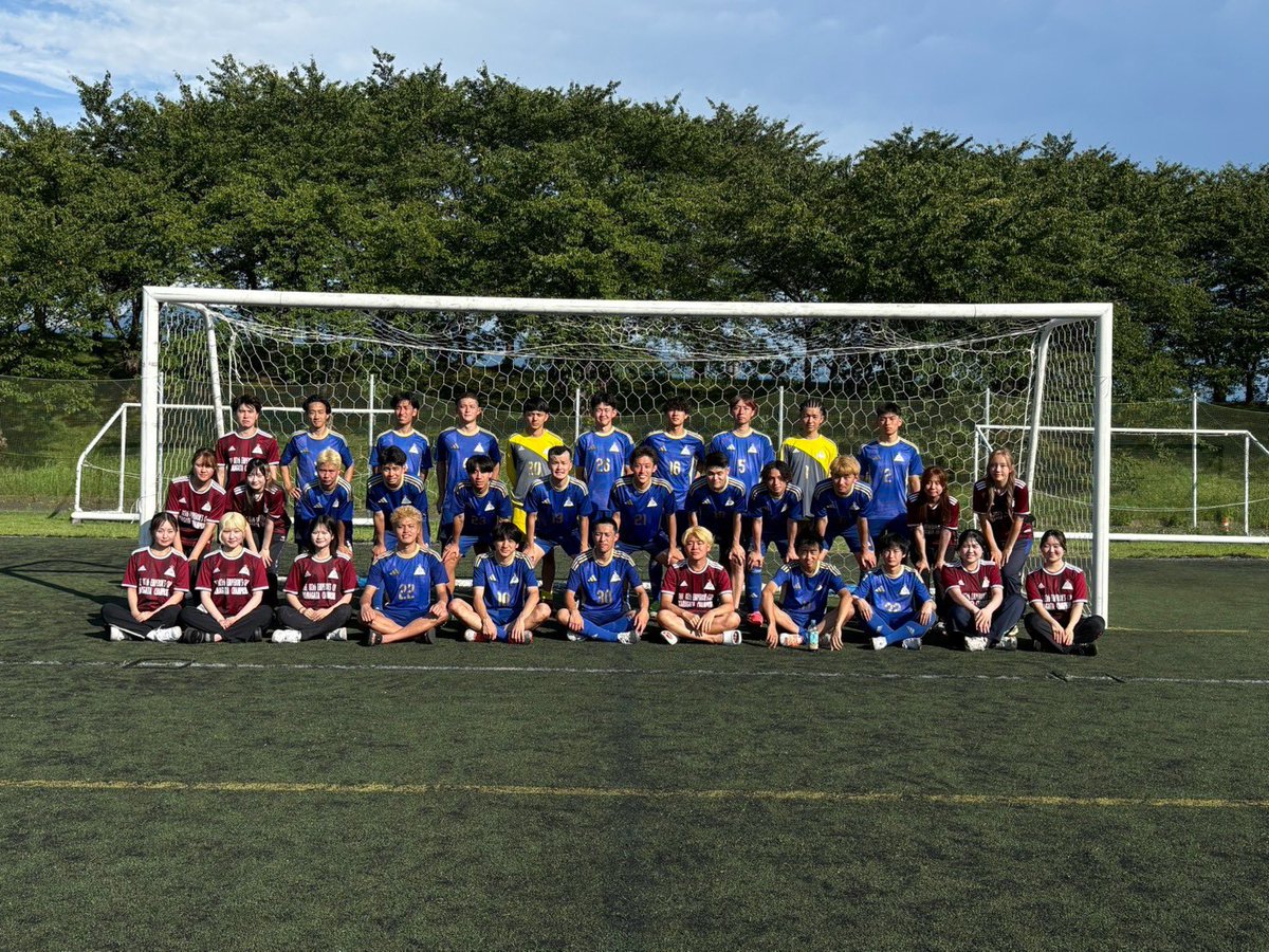 ymfc2012's tweet photo. 8/5~13に開催されている東医体についての結果報告です。

山形大学医学部サッカー部は以下のような結果で決勝トーナメント敗退となりました。

今大会目標としていた「東医体優勝」には届かず、非常に悔しい結果となってしまいましたが皆様の応援のおかげで最後まで戦い抜くことができました。 https://t.co/VlJzVRQhcQ