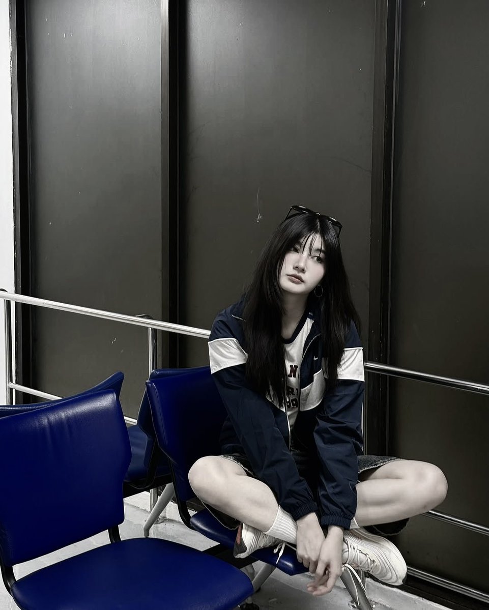 ssvnriise's tweet photo. ㅤ
ㅤ
 𖡡 𝑺𝒕𝒂𝒔𝒊𝒖𝒏 𝑮𝒂𝒎𝒃𝒊𝒓
   Sunday, 8 August 2026 / 21:00 PM.

Plan changed, tiba-tiba disuruh susul abang ke Malang. I chose to take the train because I wanted this cuanki so bad.

ㅤ https://t.co/Awz0HerhQM