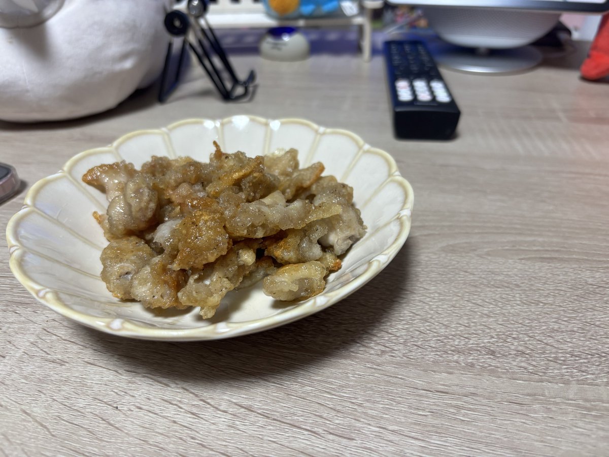 99Restaurant99's tweet photo. 九十九食堂 EXTRA STAGE

塩ホルモンの唐揚げ( 'ω' )

#おうちごはん
#九十九食堂 https://t.co/jMRXJkH2Yd