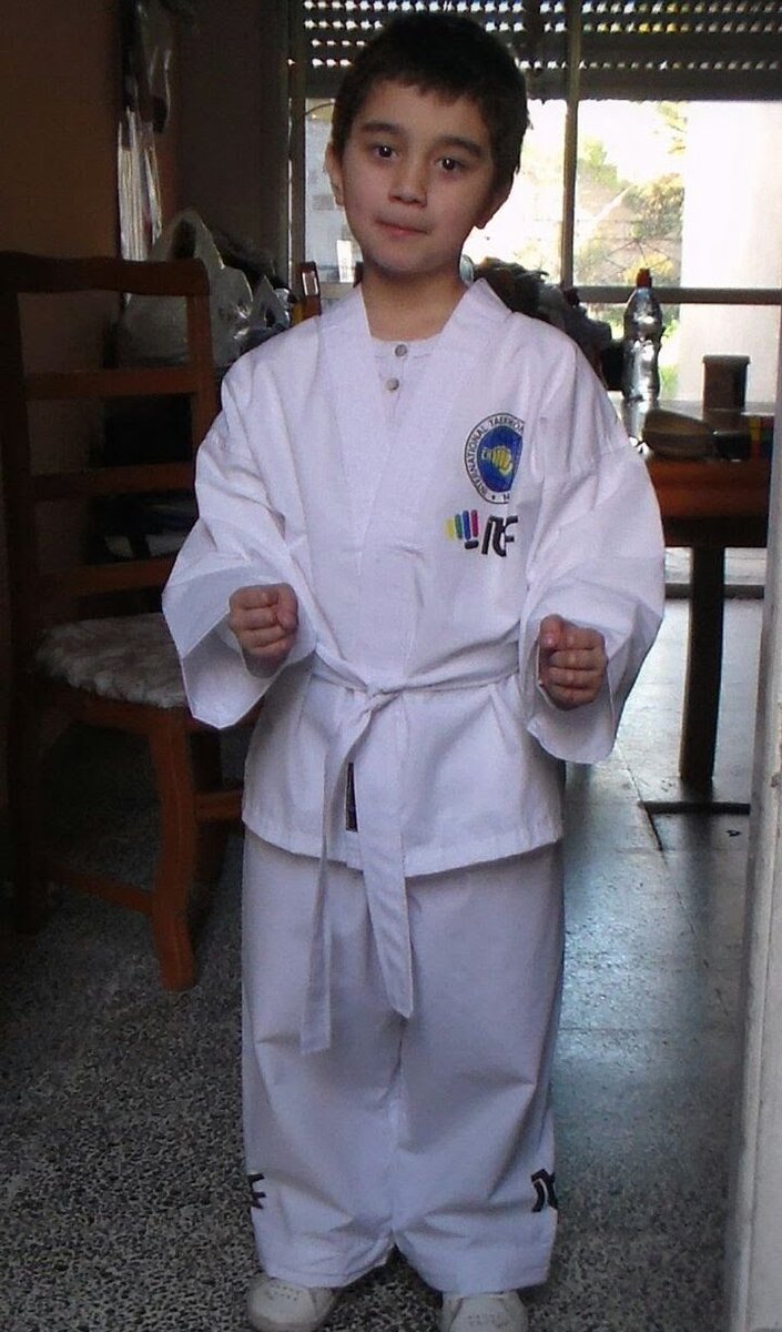 MatiasFarias6's tweet photo. Si no podés aportar dinero, podés hacer algo enorme: COMPARTÍ este hilo. Rt
Que llegue a empresas, medios, deportistas y personas que puedan ayudar.
🥋🇦🇷 Tiago quiere representar a Argentina. Ayudémoslo a llegar a España.
 Alias: 2025.tiago
Gracias 🫂 https://t.co/a9jaeItZYA