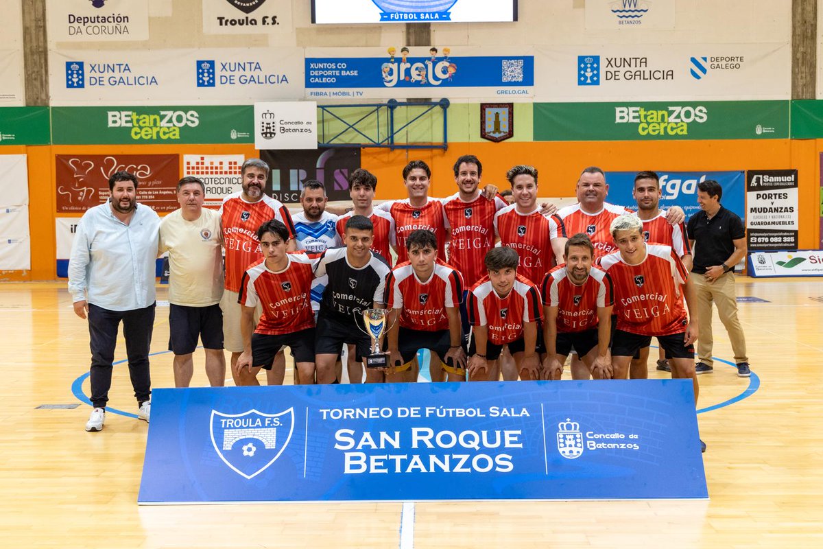 AyuntBetanzos's tweet photo. @troulafs 🏆 O CSKA Coirós proclamouse campión, mentres que o Comercial Veiga gañou a prata. Na fase de consolación venceu o Centauros FS, ao tempo que o 15300 FS acadou o subcampionato. https://t.co/B9VKOKEORw