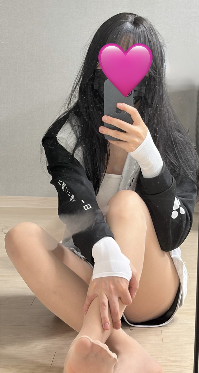 Minming57620's tweet photo. #여장 #男の娘 #femboy #보추 
🩷 https://t.co/eZ2CBwp8N5