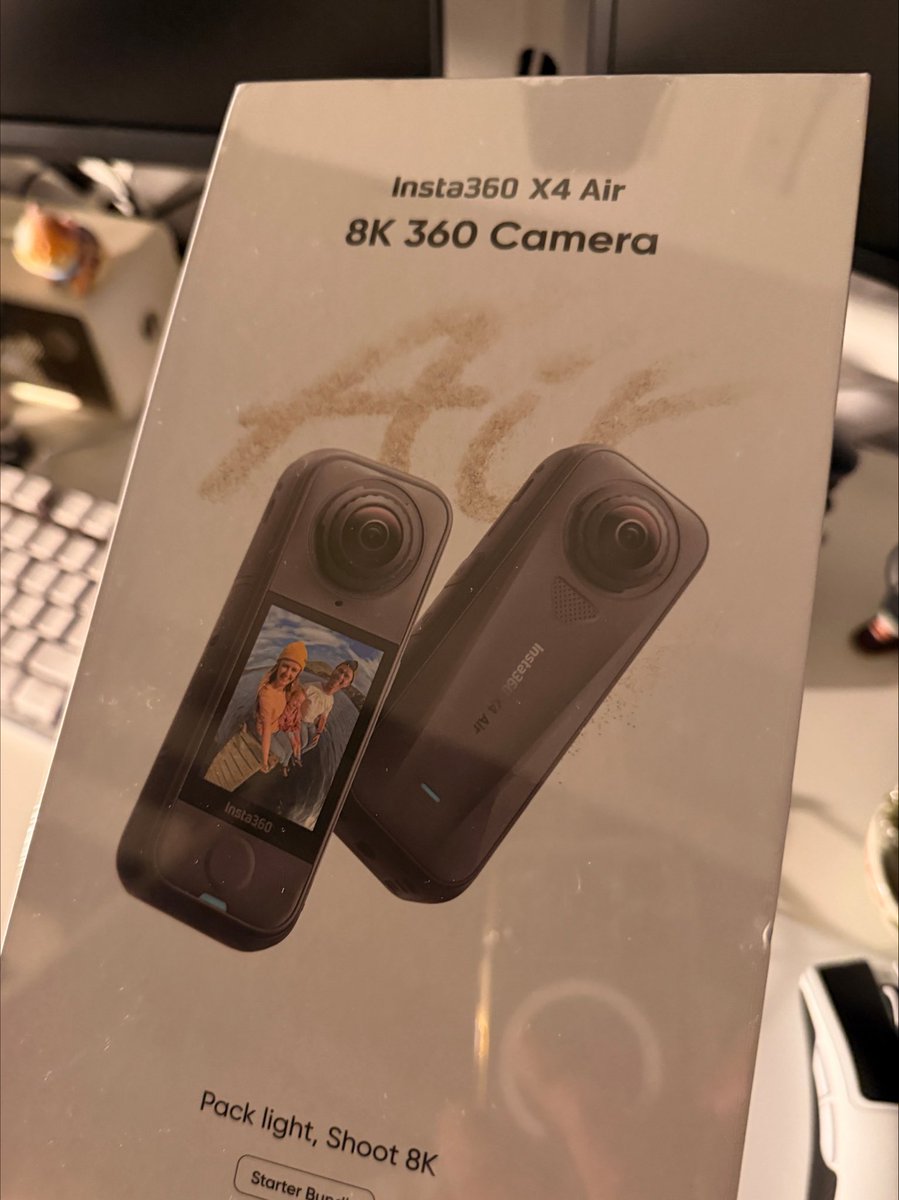jagu9639's tweet photo. Ugreenのプレゼント企画で当たったInsta360X4AIR。メールで1等賞が当たりました！って来て凄く怪しんでたけどちゃんと来た。こういうの人生で初めて当たった。 https://t.co/XeLsQN6aoI