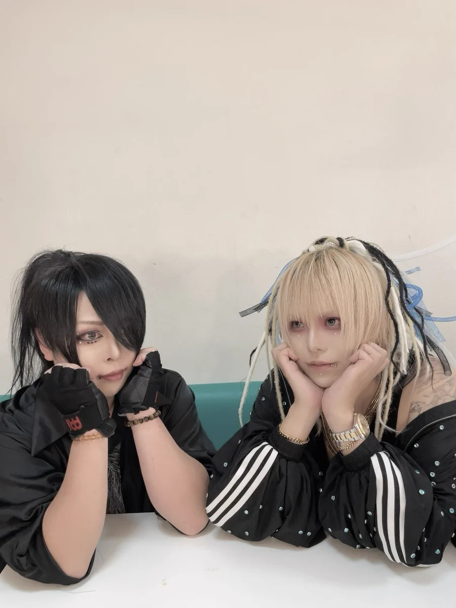 夕暮れガールスーサイド mamo 魔喪 マモ サイン入りポスター 夕暮れガールスーサイド mamo 魔喪 マモ サイン入りポスター マモ