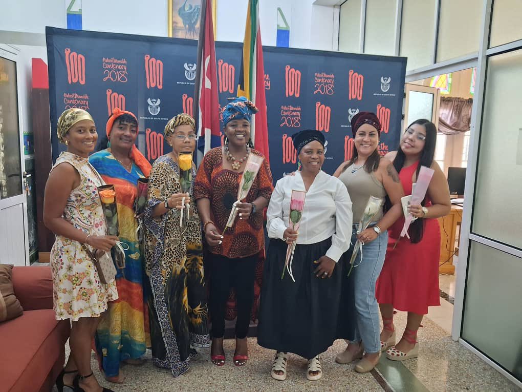 saembcuba_2's tweet photo. On Women’s Day we honor the courage, resilience and leadership of South African women. Their voices continue to shape freedom, equality and a brighter future for all. 🇿🇦 
#southafricanwomen https://t.co/KE5fcm4Mlt