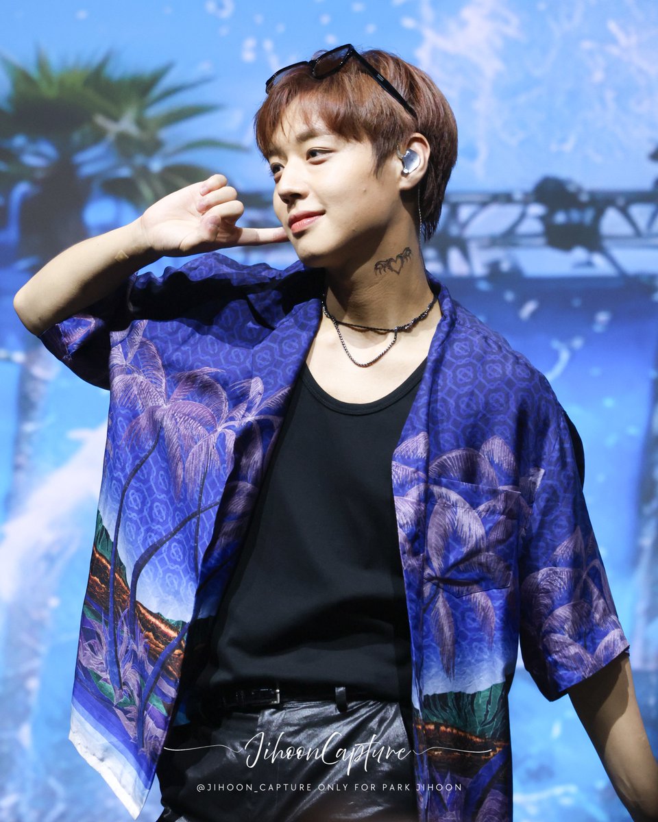 jihoon_capture's tweet photo. 20260808
[ RE:FLECT ] ASIA FAN CON IN Macau
#parkjihoon  #朴志訓  #박지훈 https://t.co/PvTsSOdXhD