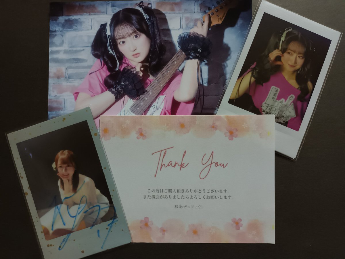Yuki99starlight's tweet photo. リリスクライブとひとひら物語のグッズ届きました！
#さえまに https://t.co/TUNi2cMHtU