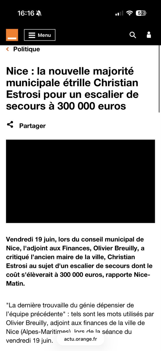 Ribery956's tweet photo. @eciotti @BallyBagayoko Un escalier pour à 300k c est plutôt vous qui ruinez le pays https://t.co/d9vAtYkr3E