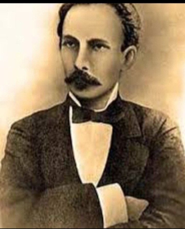 JosLuis74030336's tweet photo. ¡ Martí Nuestro!
✍️ “No mata el no aprender, sino el no sentir orgullo que se ha aprendido". José Martí 
#MartíVive  #LaPatriaSeDefiende
#CubaNoSeRinde https://t.co/sdf8tJn3Ak
