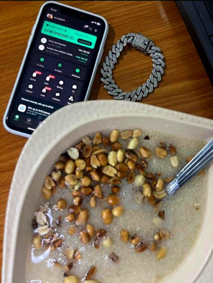Alpha_websol's tweet photo. In Everything you do, create that sense of enjoyment for yourself 

And remove your eyes from people's account balance 

Where is your home training? 😂 https://t.co/xt7J6VfT4w