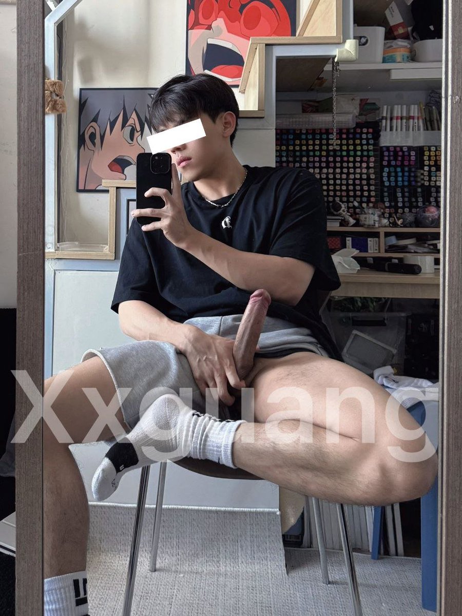 tatsuyafffff's tweet photo. 有没有性瘾大点的0来当我固定，弟弟性欲比较大，一周要🦌五六次😂😂想找个固定，有空一起释放那种，我这有地 https://t.co/zdf7dklPaC