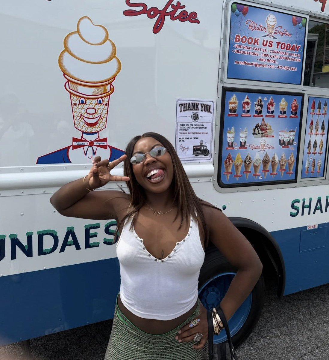 jasimisinclair's tweet photo. Rashida Duvall 
Rashida is a tomboy from Compton and first gen criminal justice major. Laser-focused on her education and community building, Rashida has little patience for the frivolous antics of her generation. “She’s a big realist, and—I hate to say it—the dream killer. https://t.co/YHUjq1hViX