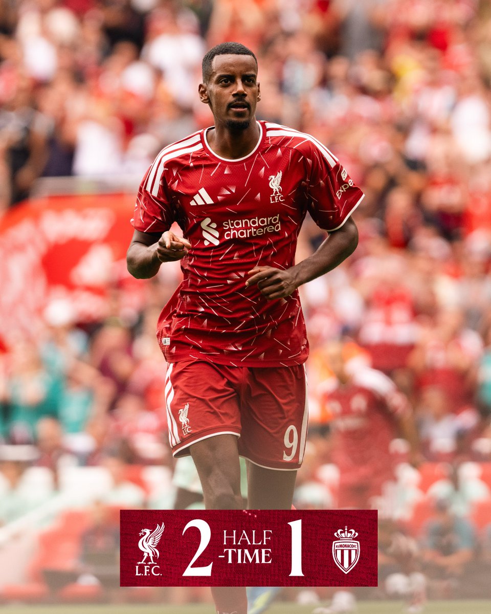 LFC's tweet photo. We've reached the break at Anfield ⏸�� https://t.co/ambIcxjJwA