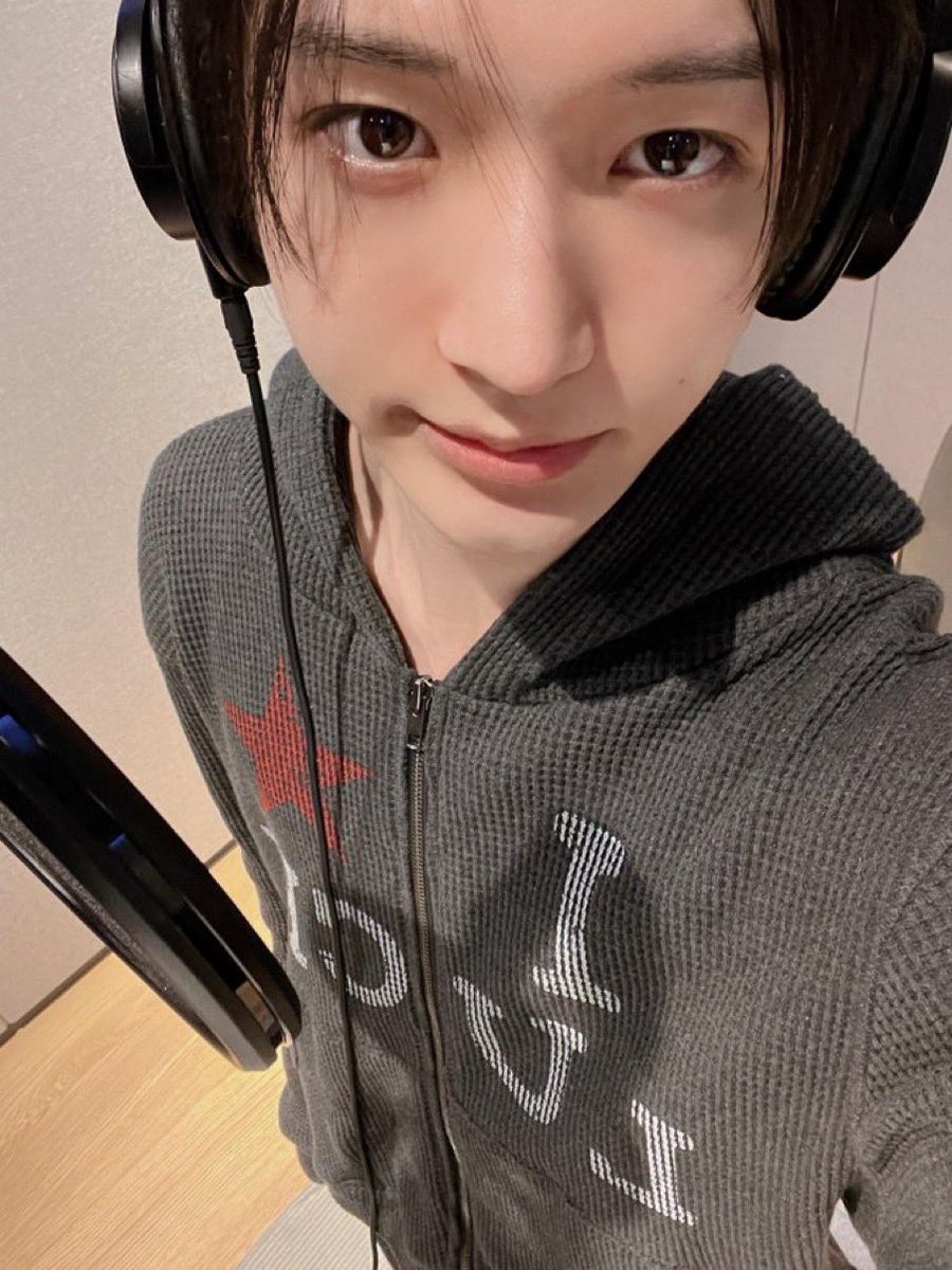 suuuwani's tweet photo. #위플립트친소 #위플립_트친소
저랑같이 화랑하실분….♡´･ᴗ･`♡ https://t.co/eQR7AebJFs