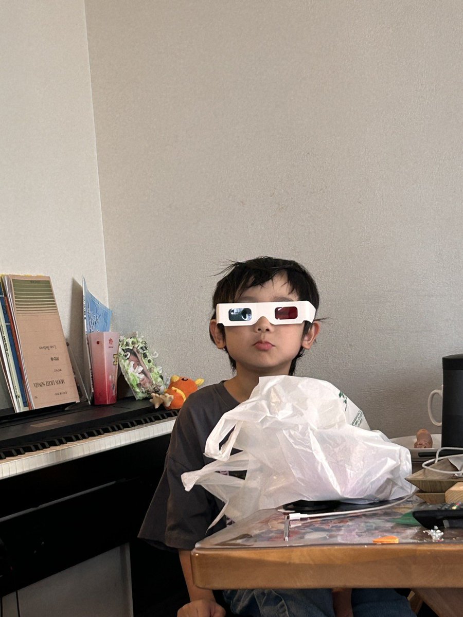 abe_so tweet picture