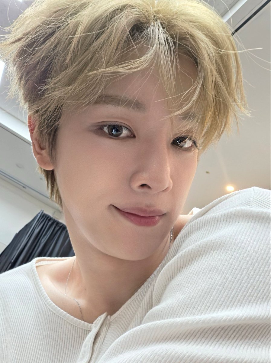 blessmebape's tweet photo. T__________T https://t.co/ckJOzYynsH