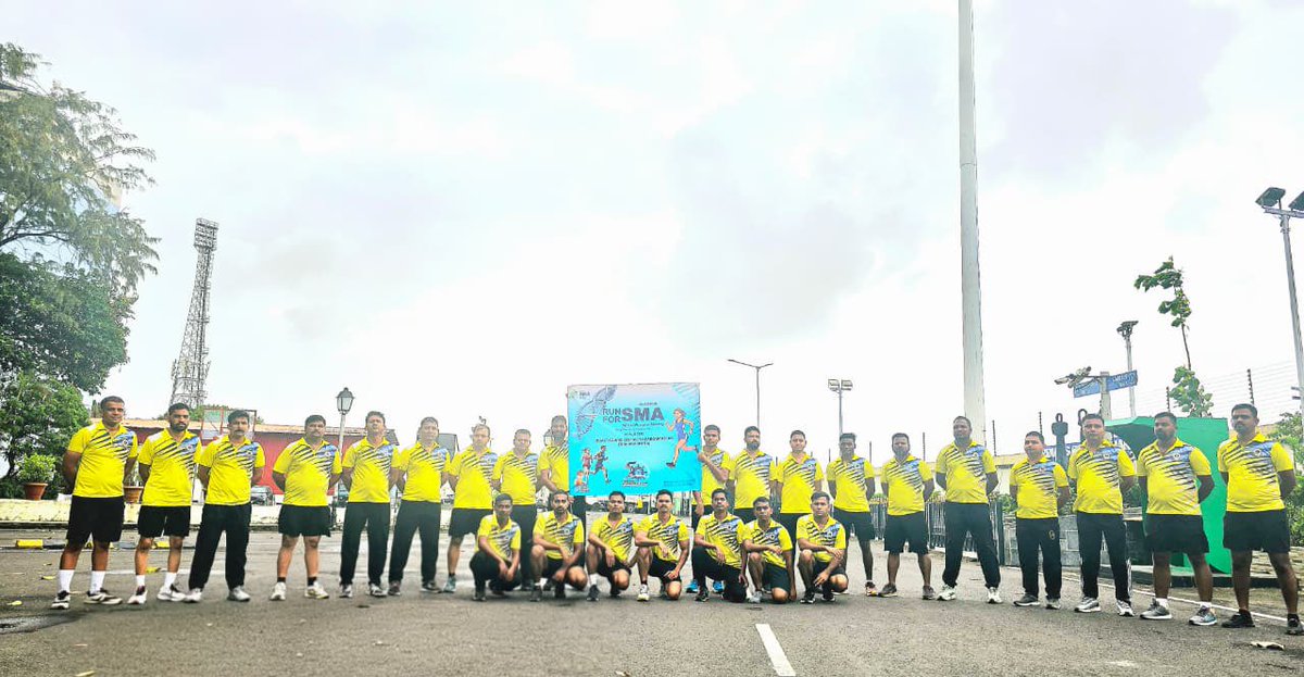 IndiaCoastGuard's tweet photo. On 09 Aug 2026, @IndiaCoastGuard Regional Headquarters (West) and units under command organised #RunForSMA across the region, with Coast Guard personnel standing in solidarity with families affected by SMA, the initiative promoted fitness, awareness and a healthier Nation.

#VayamRakshamah #SMAAwareness
#KheloIndia
#RunForSMA2026