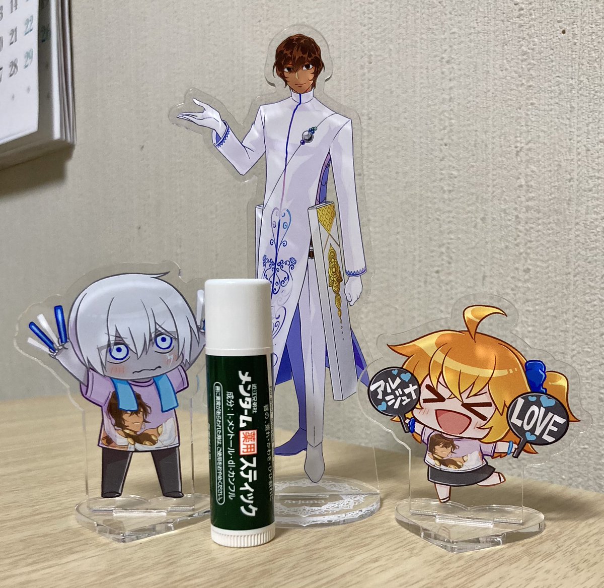 新刊セットのアクスタはこんな感じです！