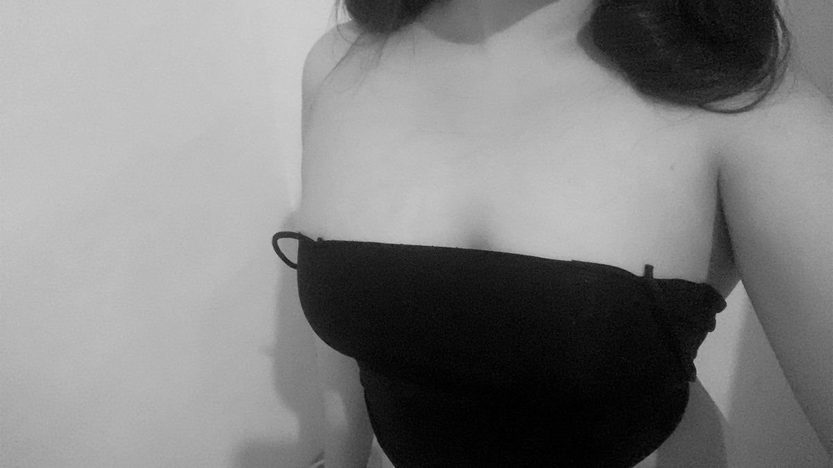 sweetyyy0000's tweet photo. Vcs https://t.co/umkI6CVSxU https://t.co/Abe2jFxEXW