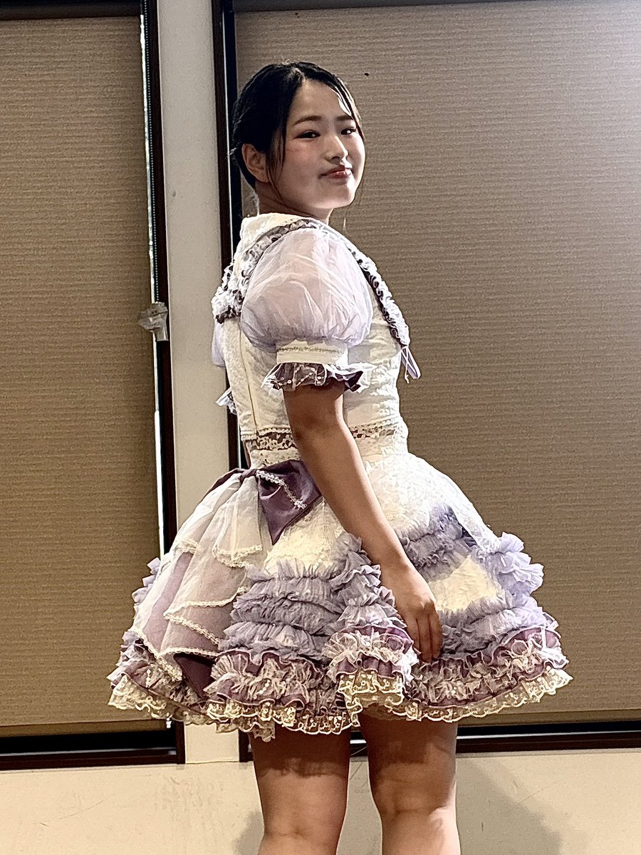 sano_twins's tweet photo. 8.9 末廣農場ステージ
メランポジューム ③
さくらちゃん

東京ドイツ村以来、２週間ぶり
今回もかわいかった😍
素晴らしい！
#メランポジューム
#白井さくら
#末廣農場 https://t.co/DniuWVkNhw